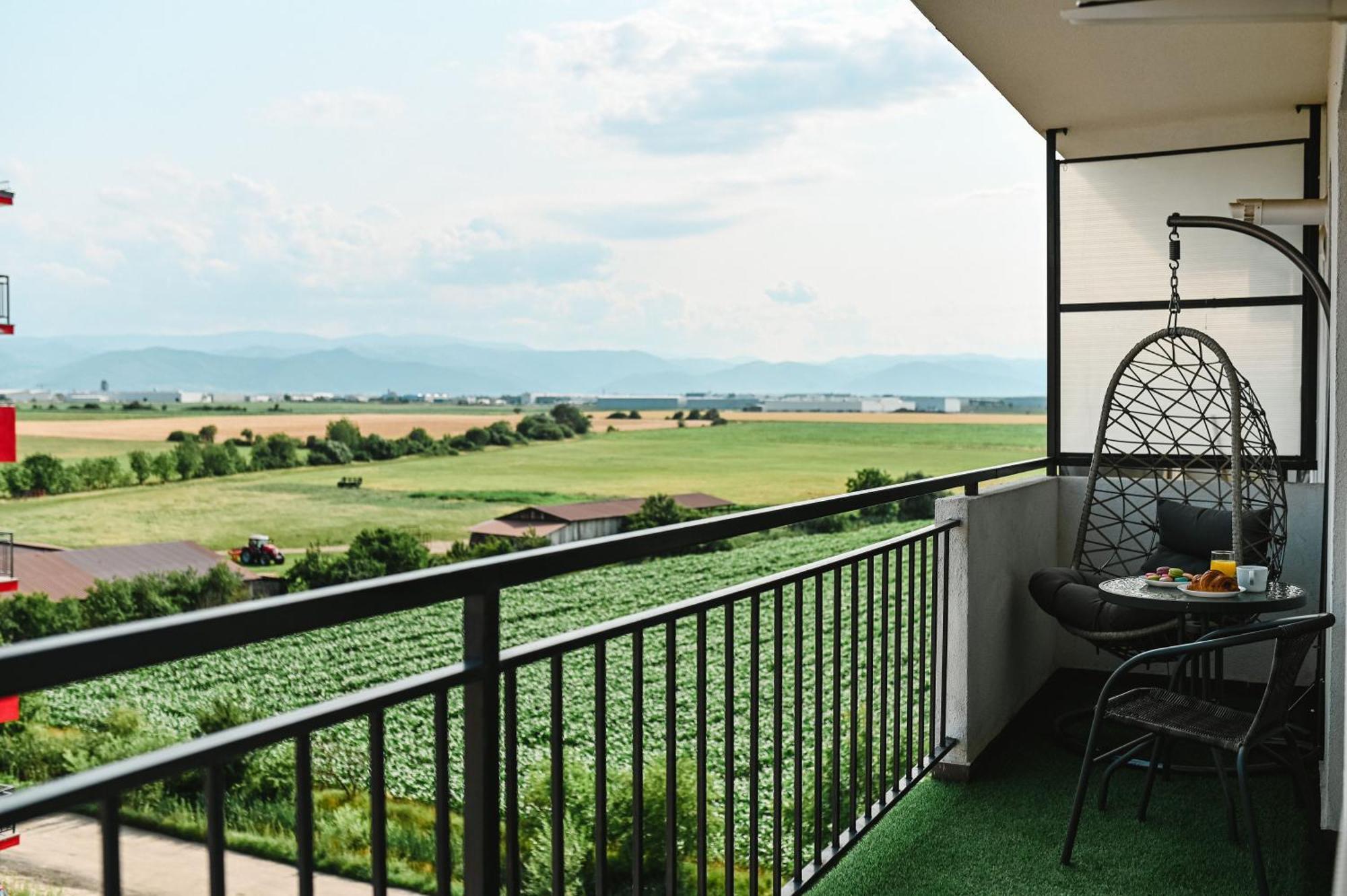 Artec Apartment Sibiu Bagian luar foto